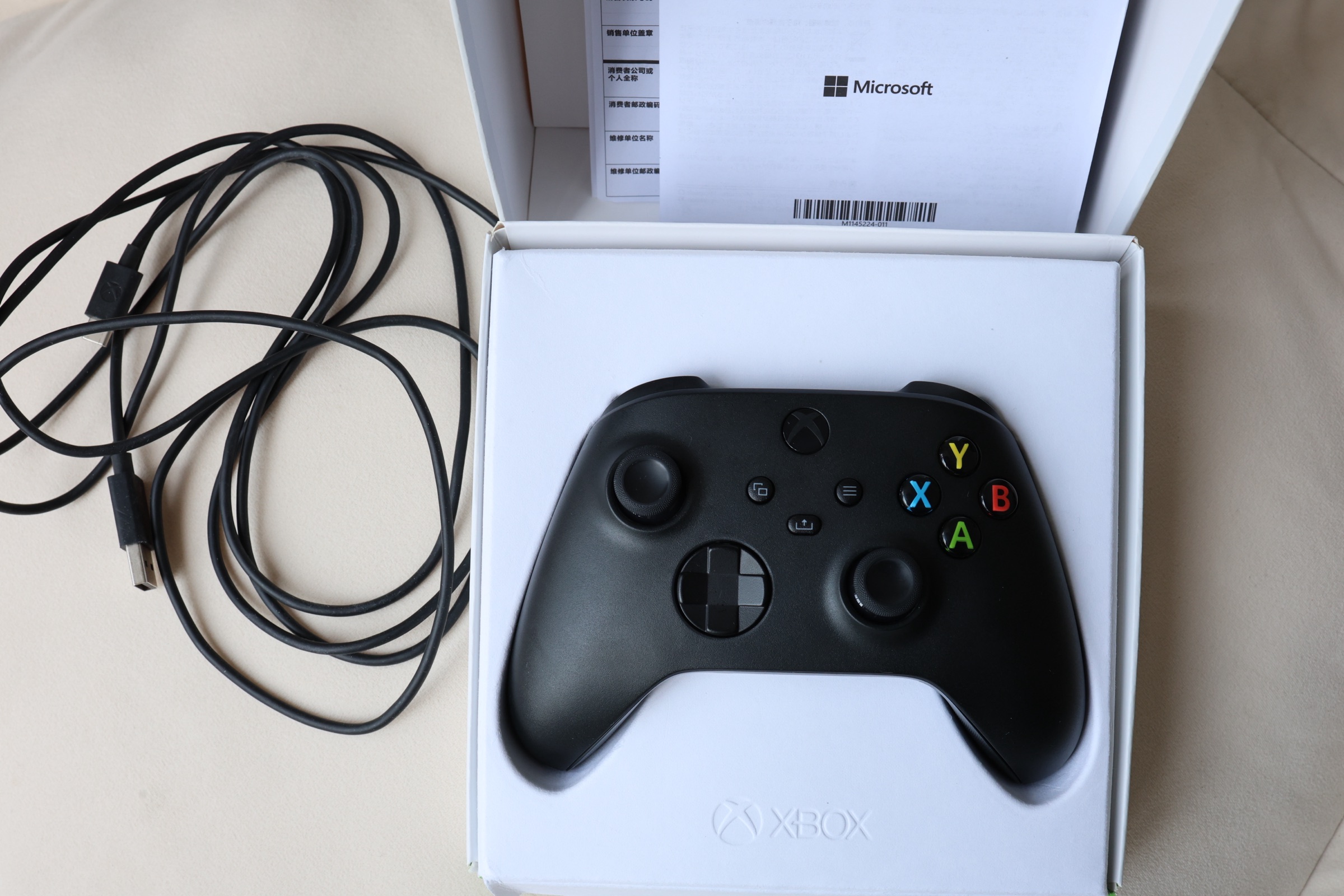 Xbox Series X|S 磨砂黑手柄｜原盒配件齐全实拍 3
